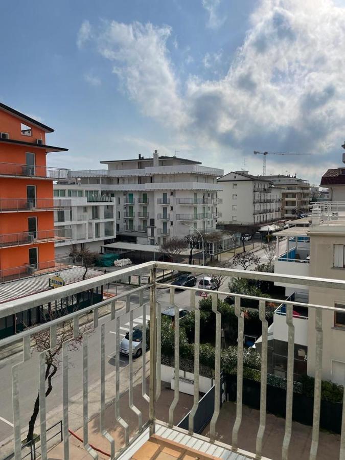 Condominio Michelangelo-Solo Per Famiglie- Walterigato Apartments Lido di Jesolo Exteriér fotografie